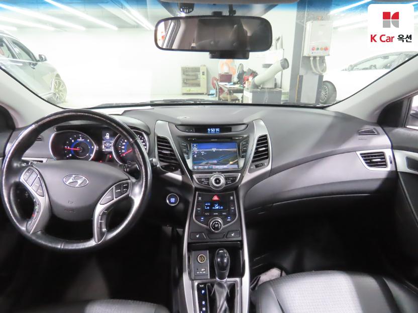 2014 - hyundai avante