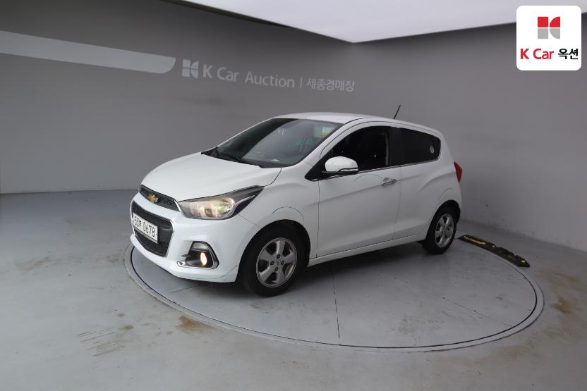 2016 - chevrolet spark