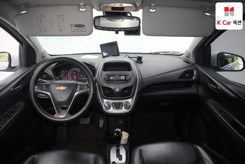 2016 - chevrolet spark