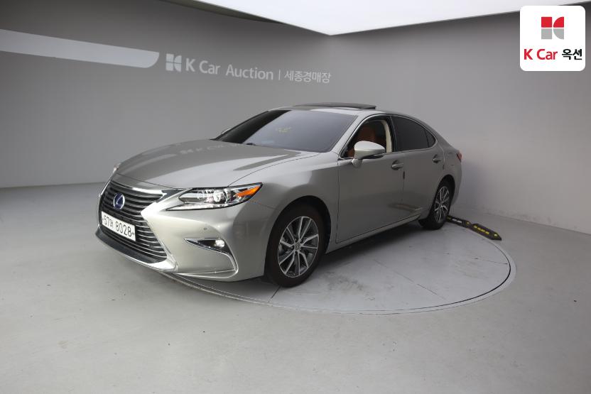 2018 - lexus es300h