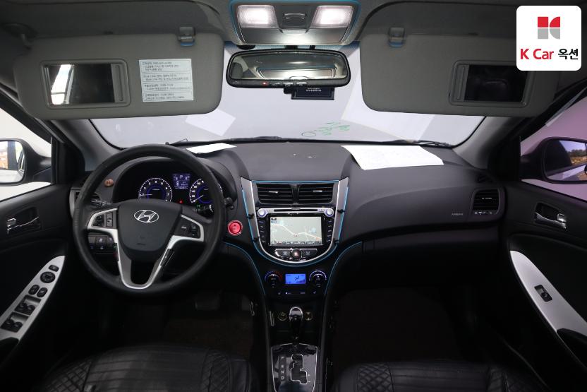 2014 - hyundai accent