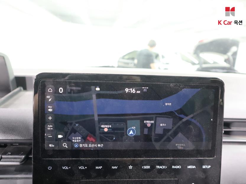 2023 - hyundai staria