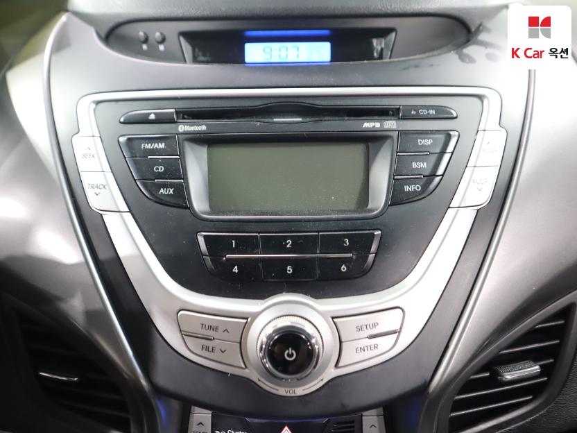 2011 - hyundai avante