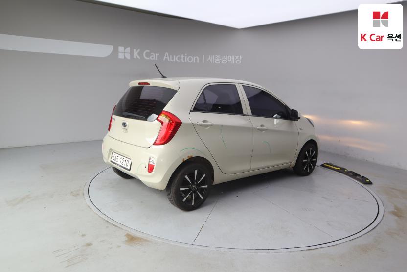 2012 - kia morning