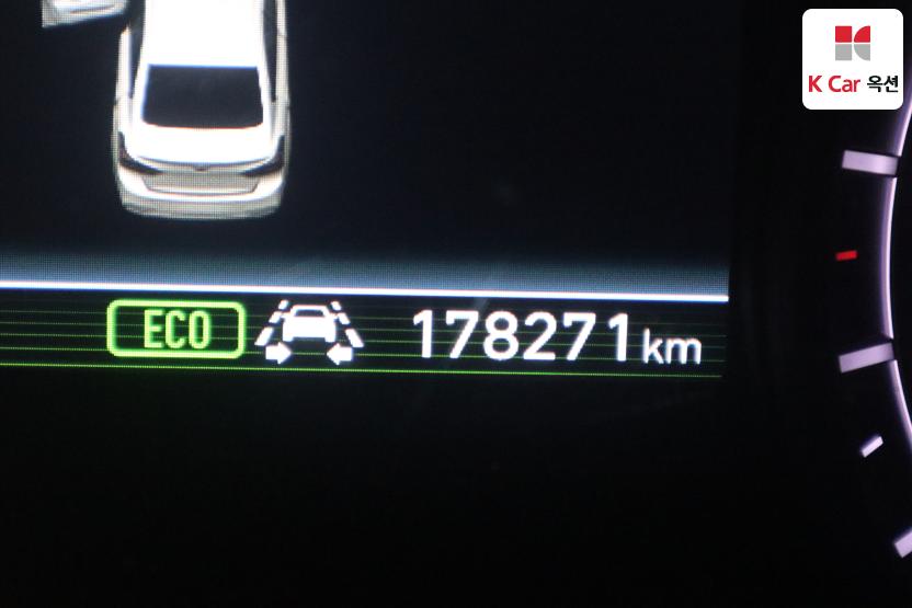 2018 - genesis g80