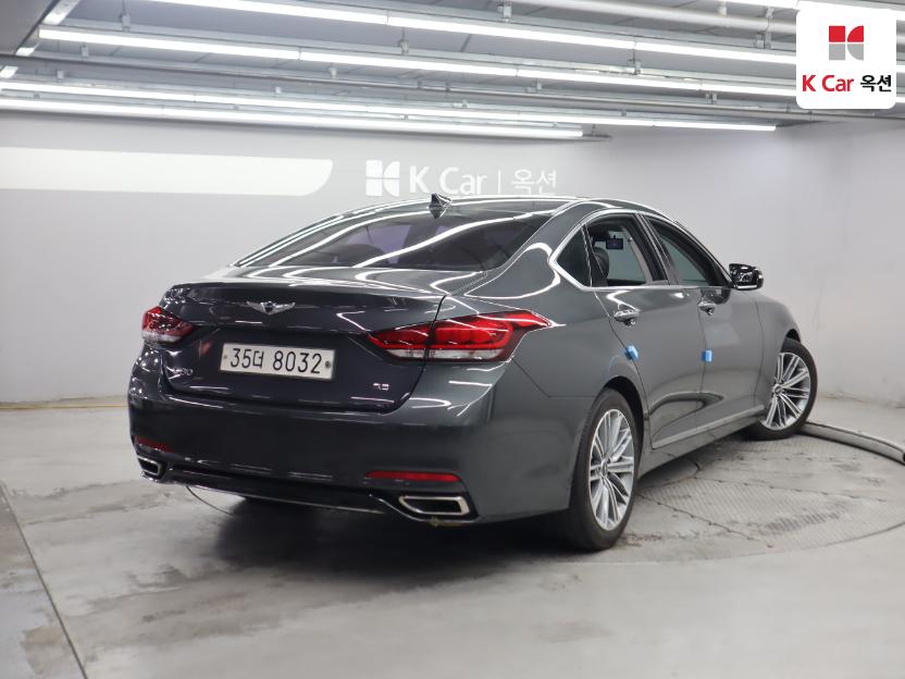 2018 - genesis g80