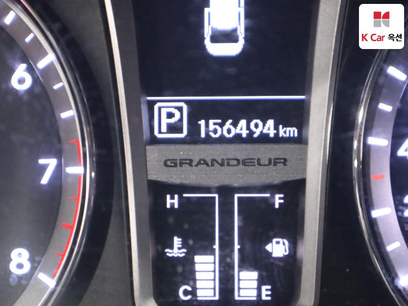 2011 - hyundai grandeur