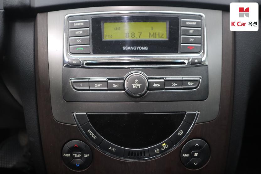 2015 - kg mobility (ssangyong) rexton
