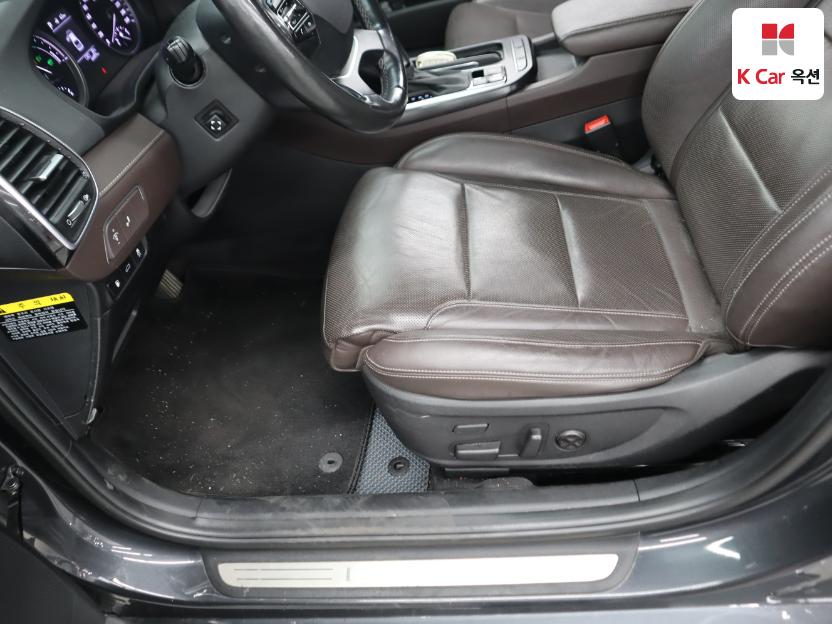 2019 - hyundai grandeur