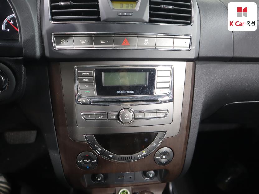 2014 - kg mobility (ssangyong) rexton