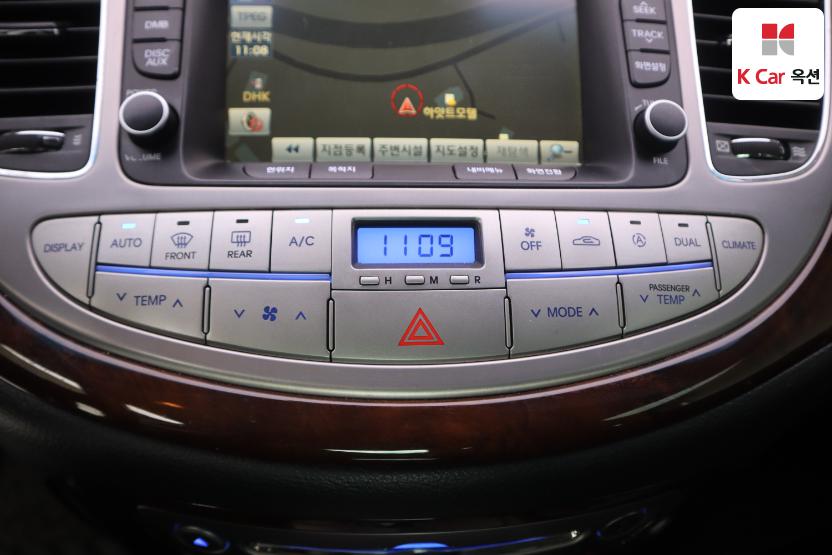 2010 - hyundai bh380