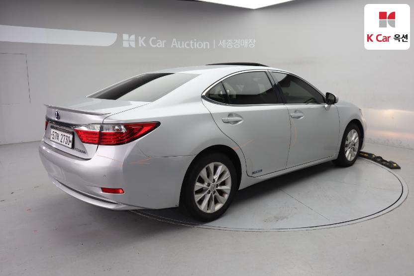 2013 - lexus es300h