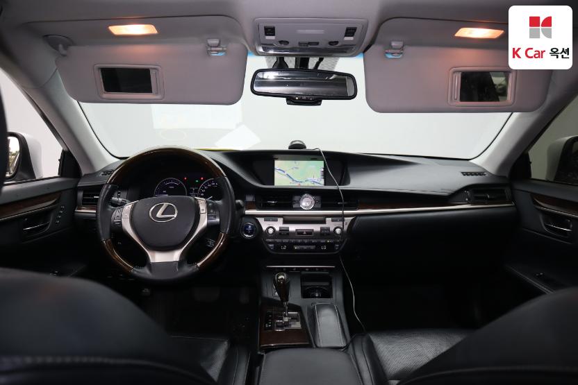 2013 - lexus es300h