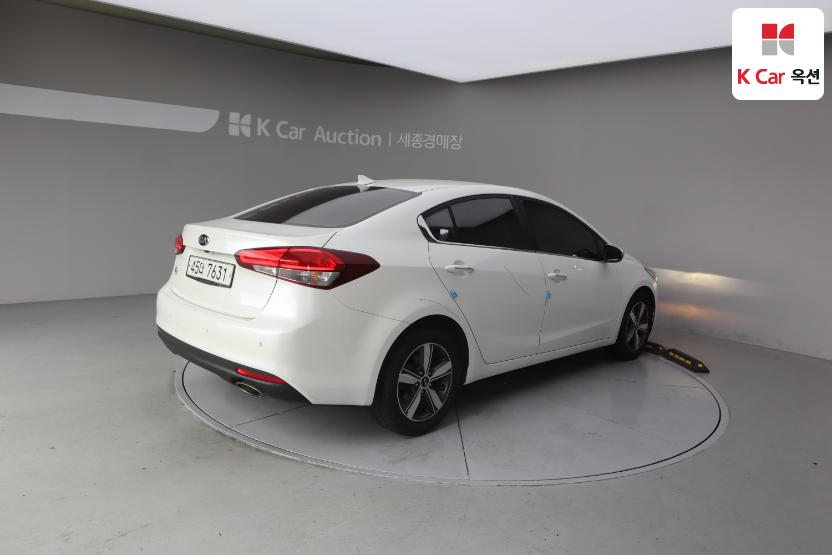 2018 - kia k3