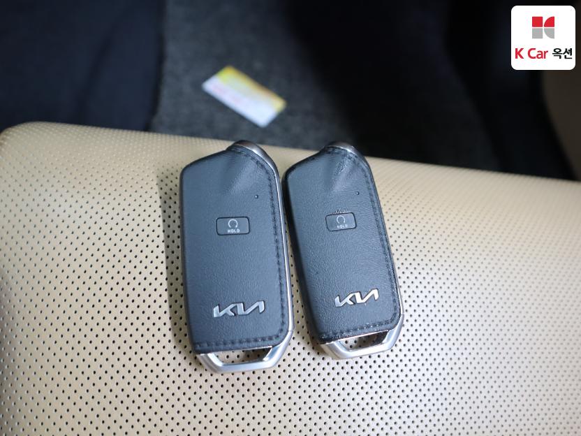 2022 - kia k9