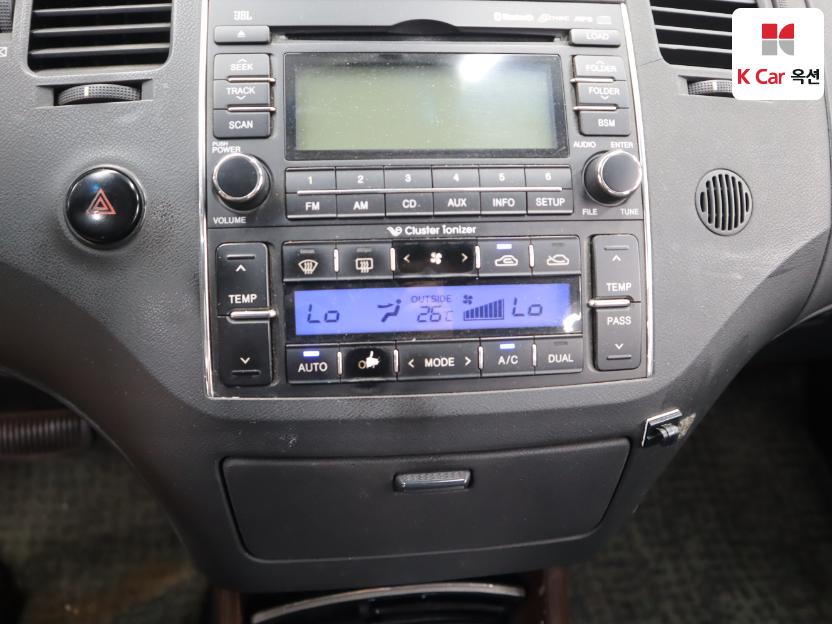 2010 - hyundai grandeur
