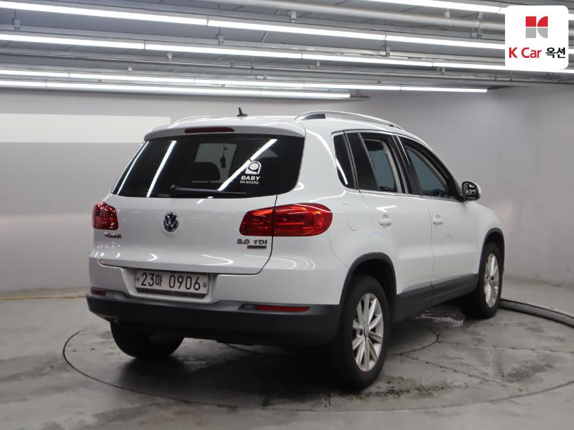 2016 - volkswagen tiguan