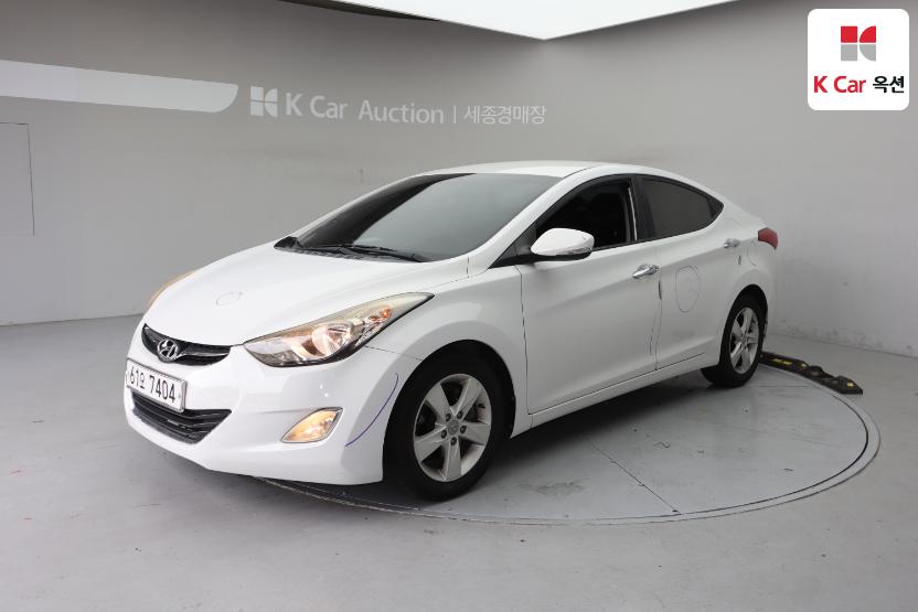 2011 - hyundai avante