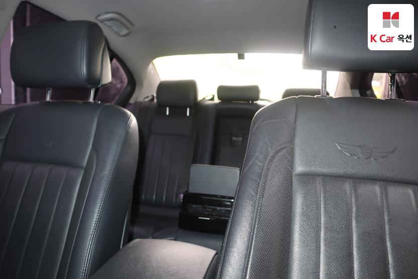 2012 - hyundai bh330