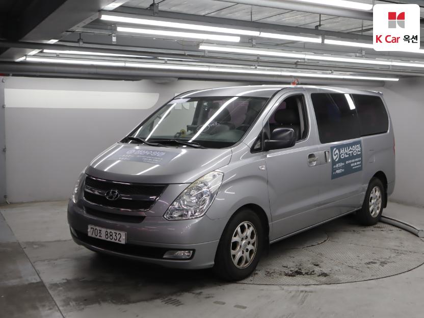 2014 - hyundai grand starex