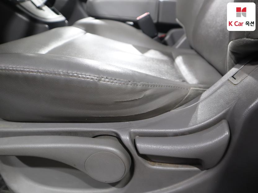 2014 - hyundai grand starex