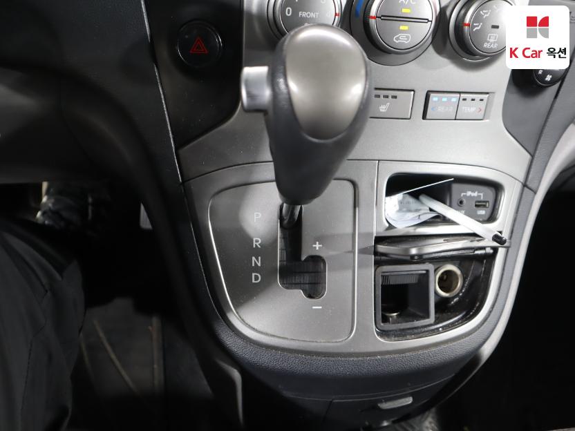 2014 - hyundai grand starex