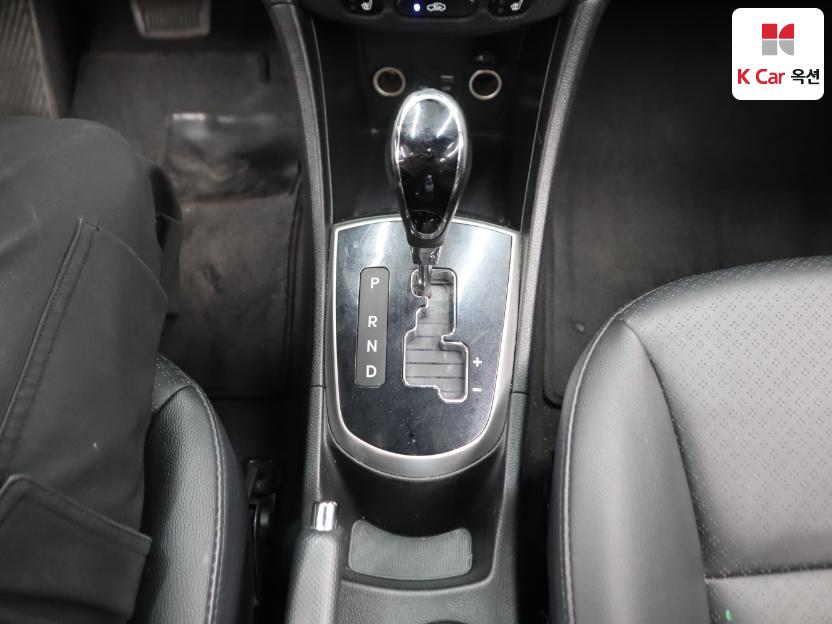 2015 - hyundai accent
