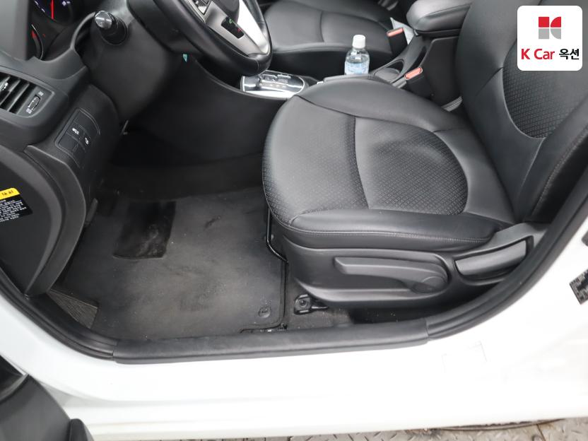 2015 - hyundai accent