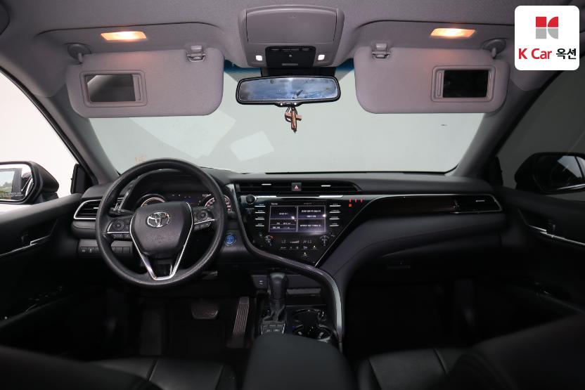 2019 - toyota camry