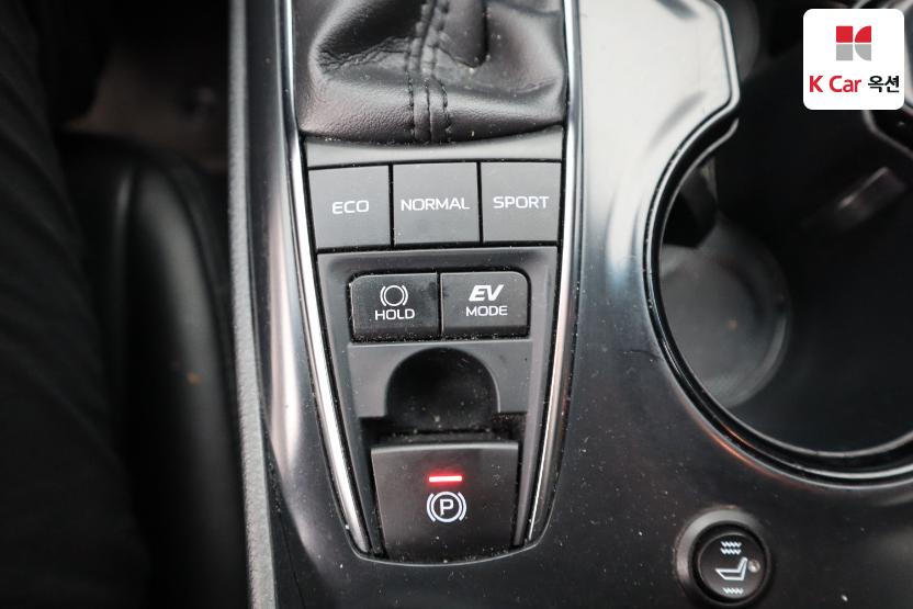 2019 - toyota camry