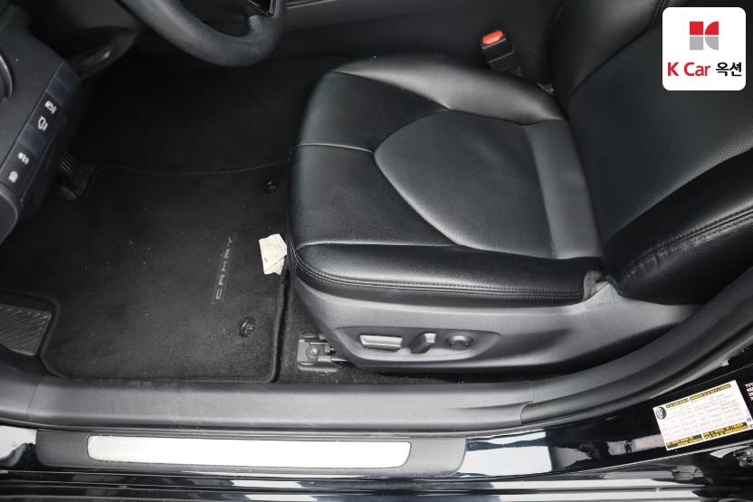 2019 - toyota camry