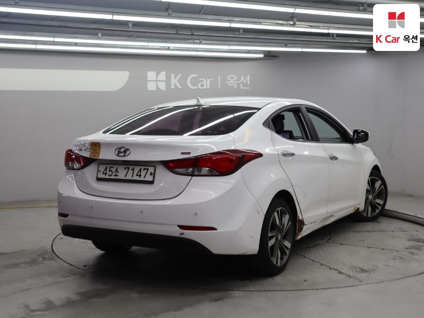 2014 - hyundai avante