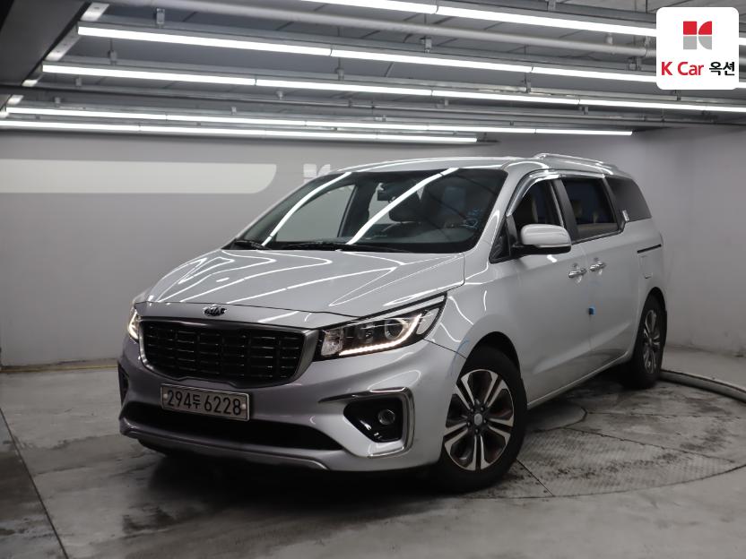 2019 - kia carnival
