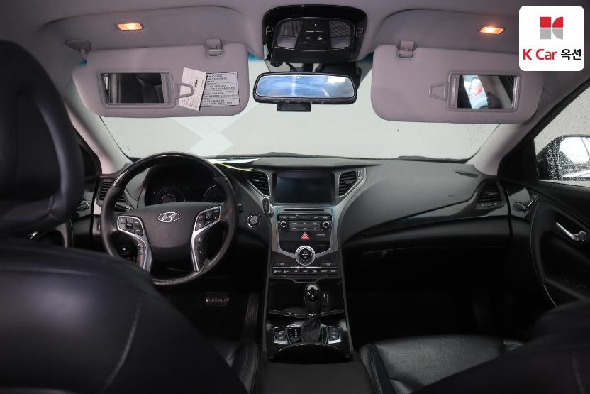 2015 - hyundai grandeur