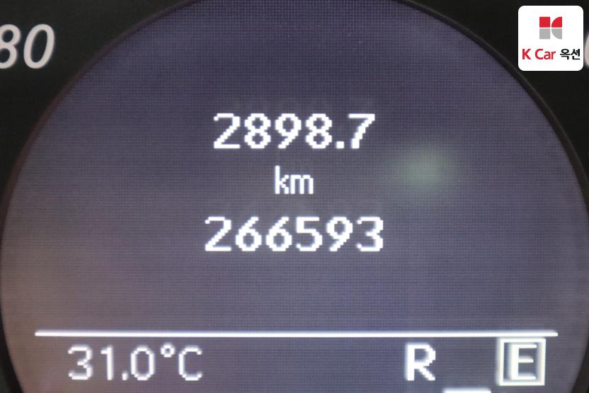 2011 - mercedes-benz e300