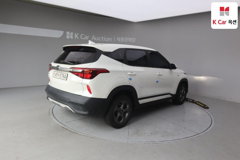 2020 - kia seltos