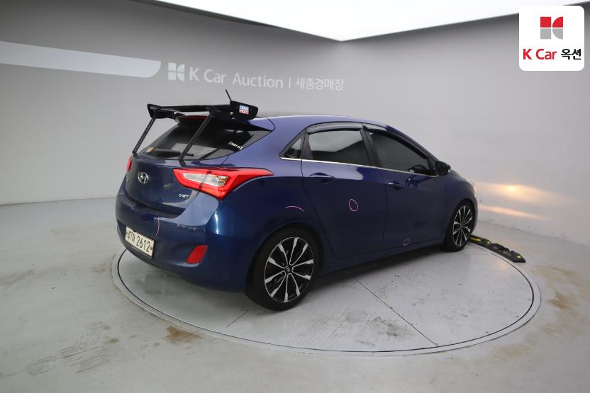 2012 - hyundai i30