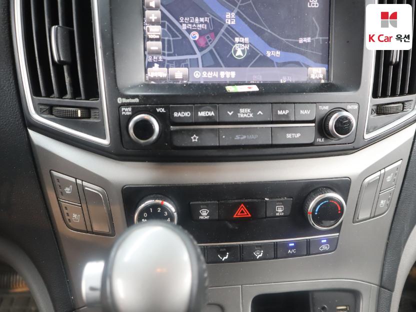 2019 - hyundai grand starex
