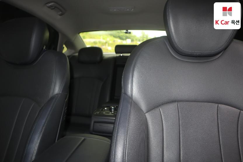 2016 - hyundai g330