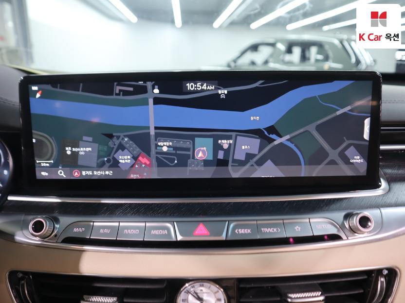 2023 - kia k9