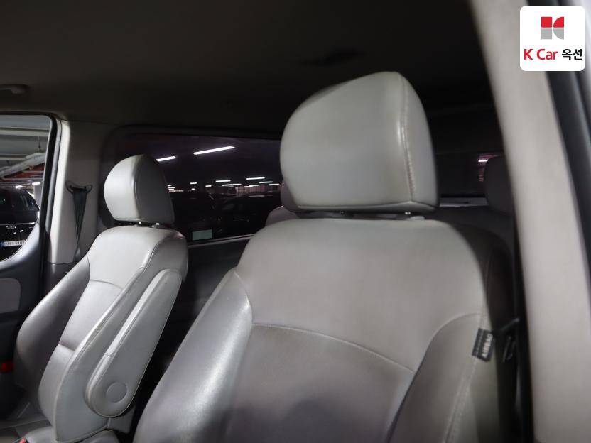 2017 - hyundai grand starex