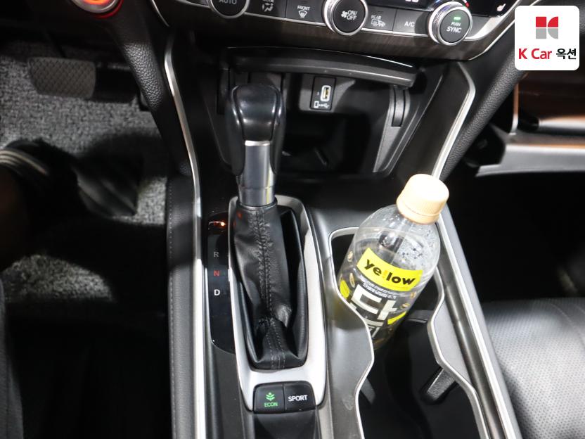 2019 - honda accord