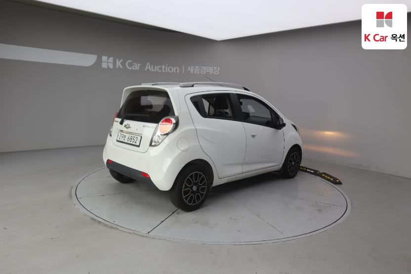 2012 - chevrolet spark