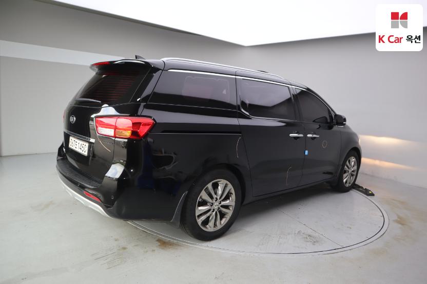 2016 - kia carnival