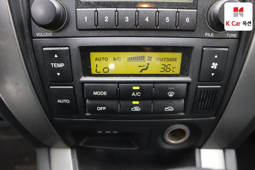 2009 - hyundai tucson