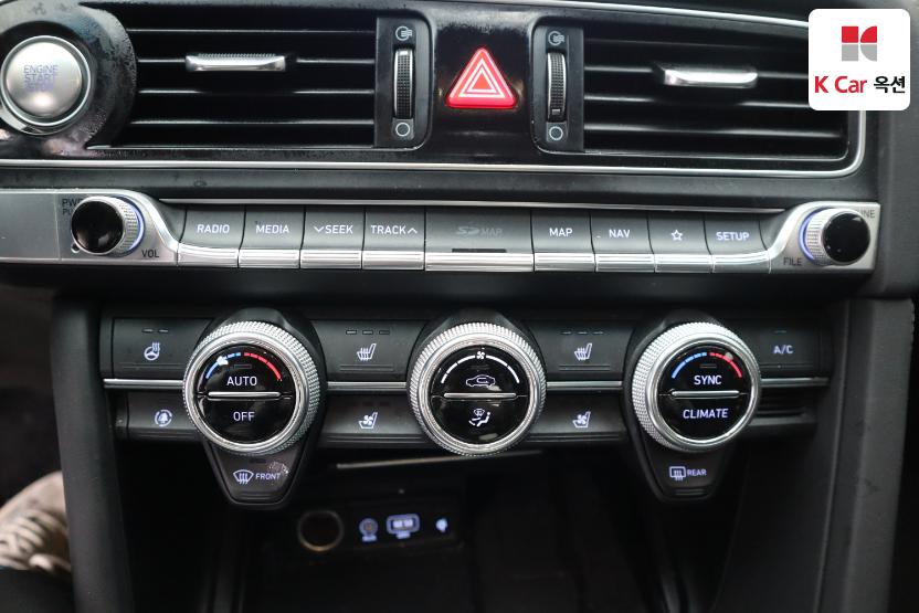 2019 - genesis g70