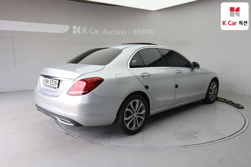 2016 - mercedes-benz c220