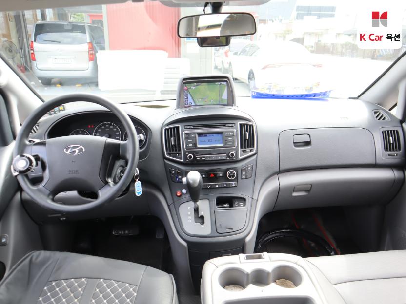 2018 - hyundai grand starex