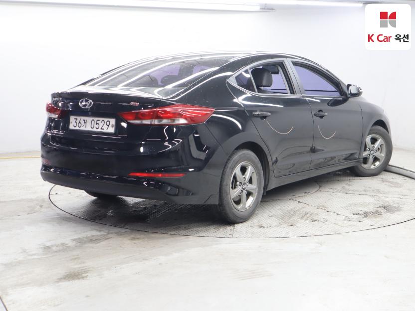 2016 - hyundai avante
