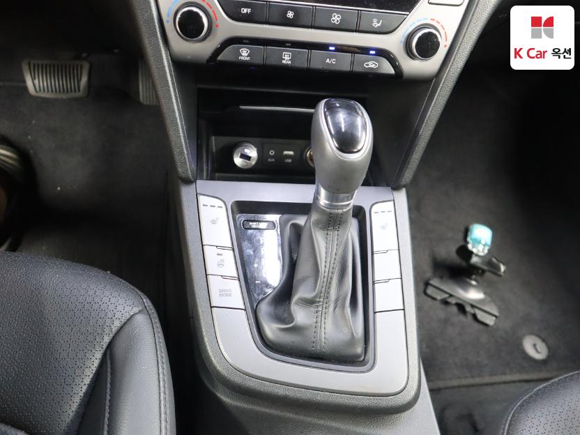 2016 - hyundai avante